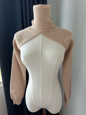 SHEIN Women's Beige / Cream Long Turtleneck Knit Bolero Arm Warmer Size Small